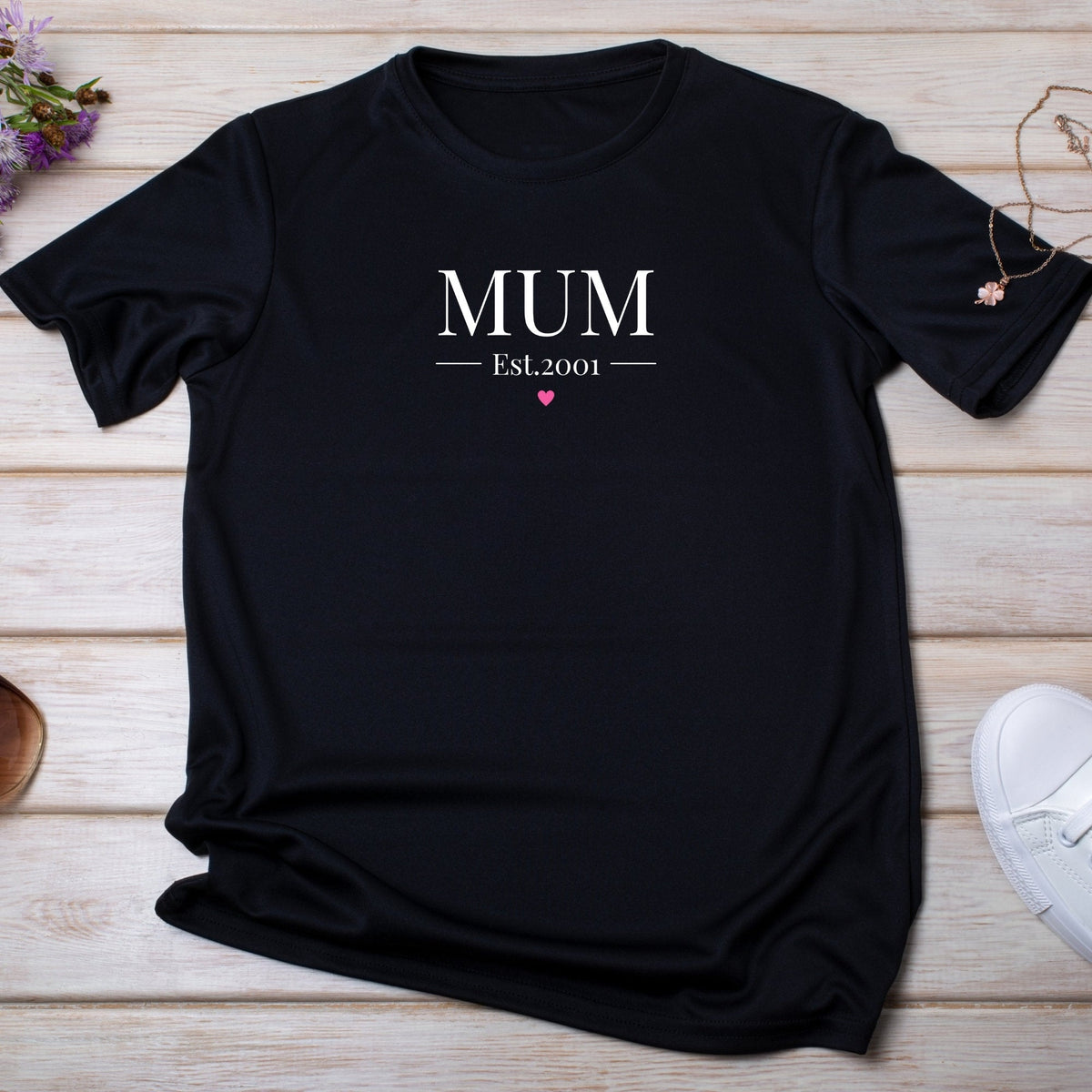 Mum Est 2001 Heart Love T Shirt