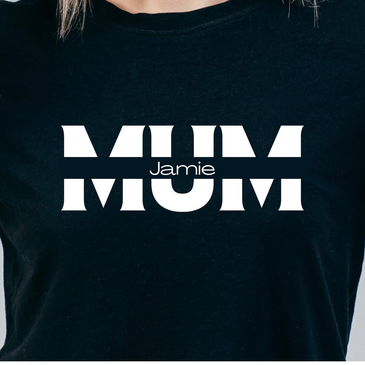 Personalised Mom Shirt with Kids Name, Custom Mom Shirt, Kids Name Shirt, Custom Mom Gift, Mother's Day Shirt, Shirts for Mum, Gift for Mom